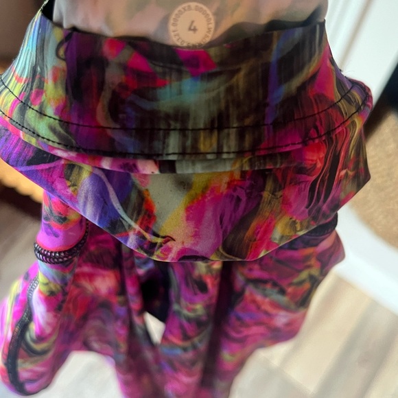 lululemon size 4 leggings - Picture 2 of 6